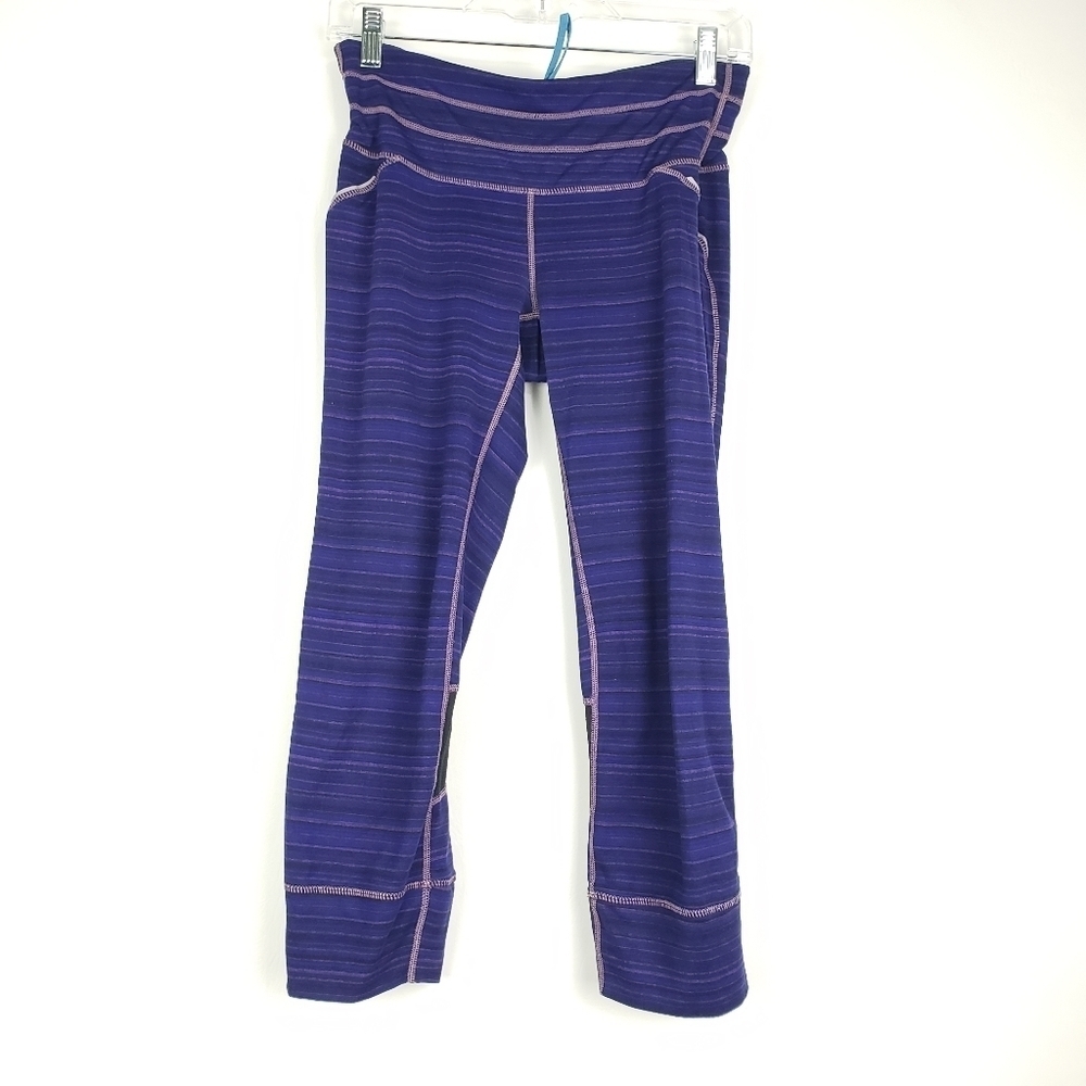 Athleta Capri leggings Small Tall Purple